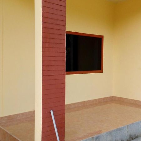Radiya Guesthouse Sembalunlawang Oda fotoğraf