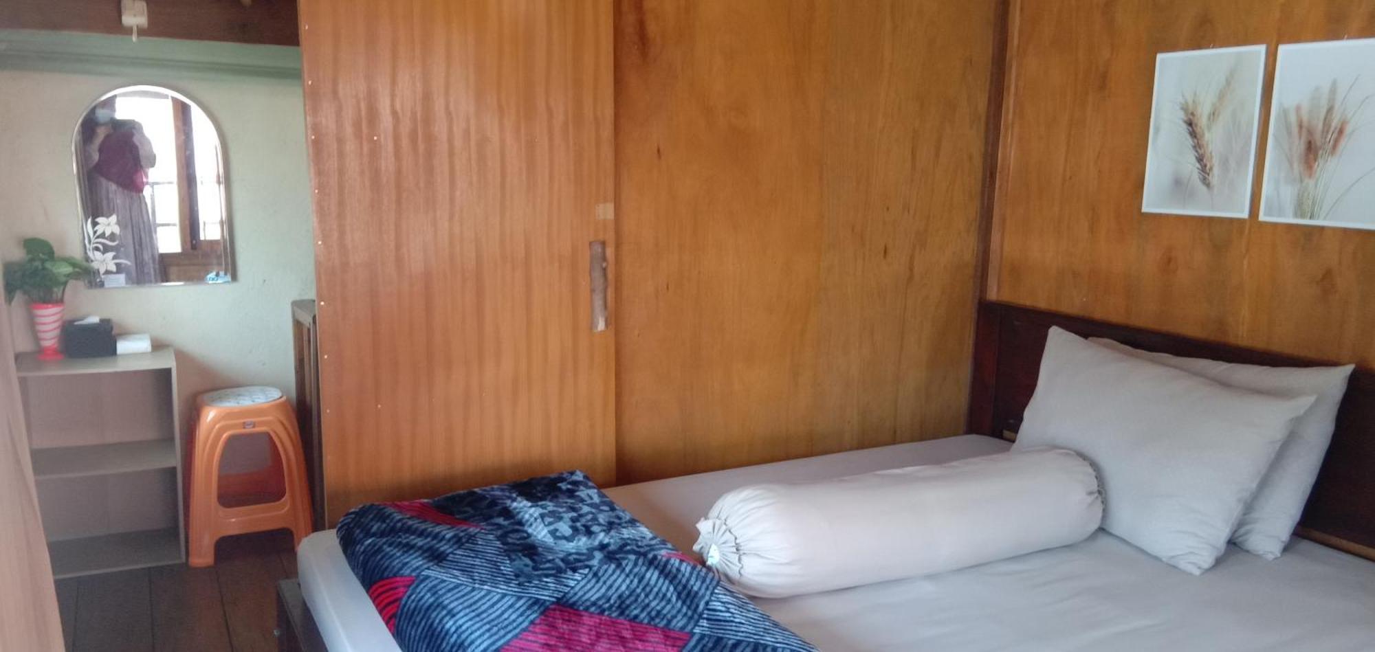 Radiya Guesthouse Sembalunlawang Dış mekan fotoğraf