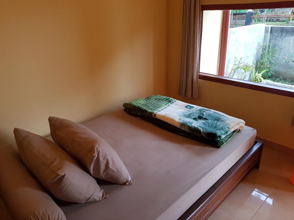 Radiya Guesthouse Sembalunlawang Oda fotoğraf